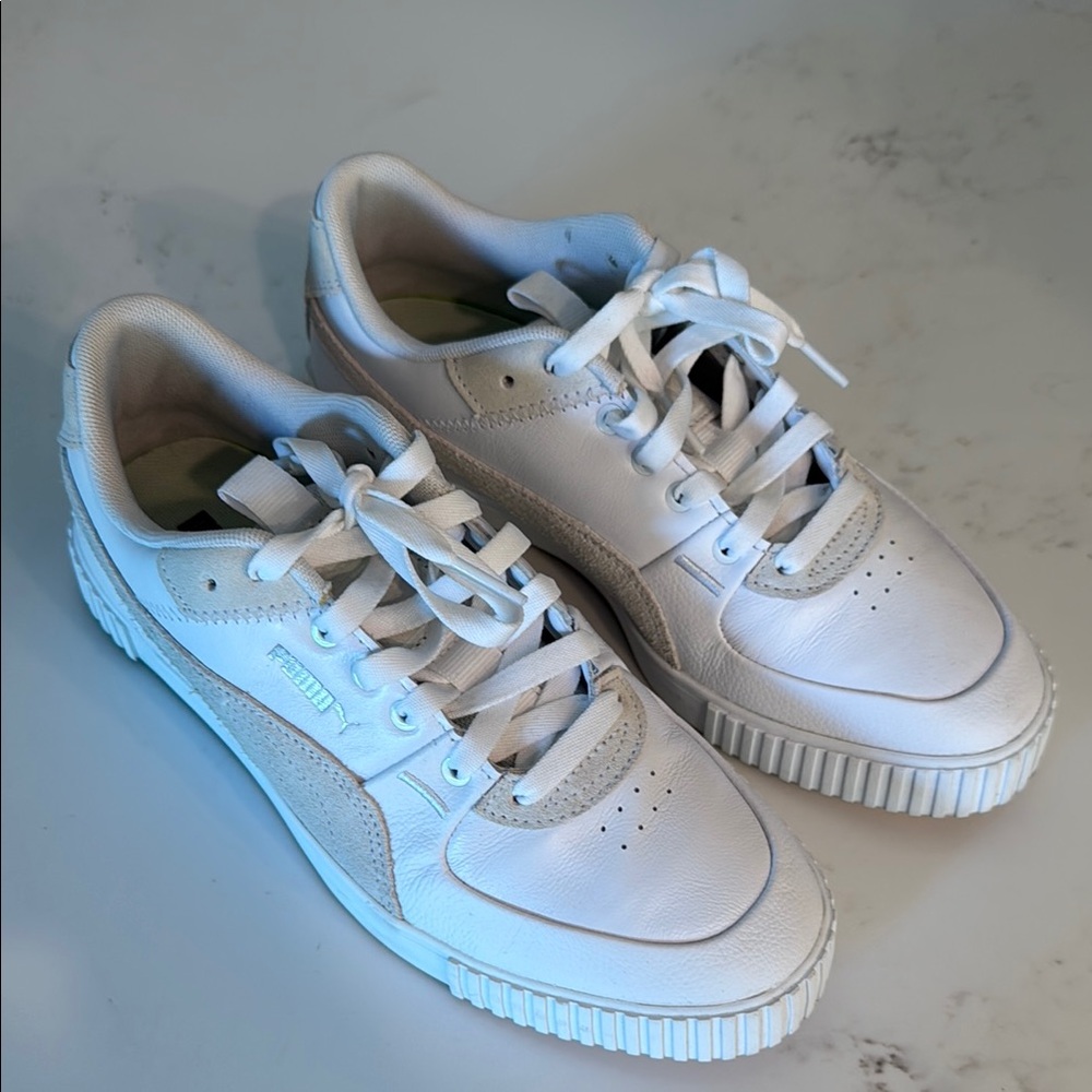 Puma Women’s Classic White Golf Sneakers
